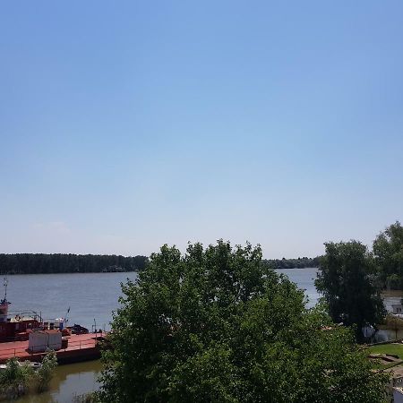 Portul Dunarii Hotel Harsova ภายนอก รูปภาพ