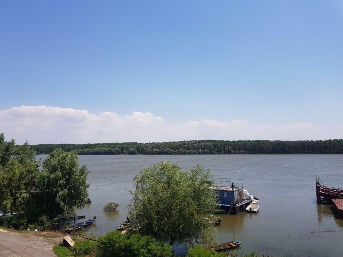 Portul Dunarii Hotel Harsova ภายนอก รูปภาพ